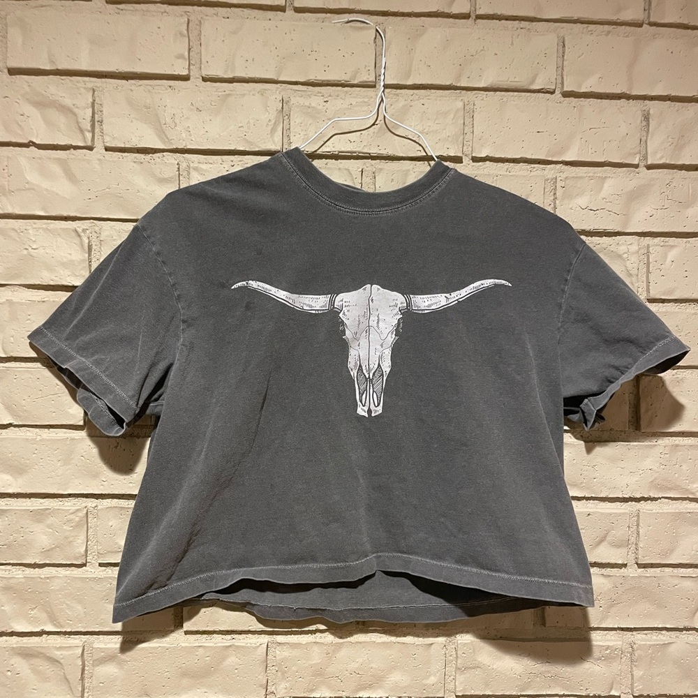 Gray Cropped Western Tee